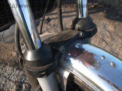Honda_CX_500_rot_37kW_Front-Maske_JAMA_Auspuff_-_wie_CX_500_C_PC01_58.jpg