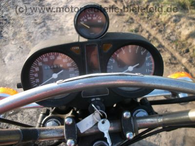 Suzuki_GS_750_E_orig__schwarz_1__Hd__Gepaecktraeger_Sturzbuegel_Breitlenker_37.jpg