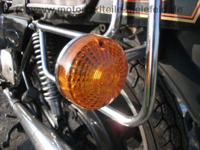 Suzuki_GS_750_E_orig__schwarz_1__Hd__Gepaecktraeger_Sturzbuegel_Breitlenker_48.jpg