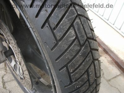 Suzuki_GX_750_F_GR78A_grau_72_kW_-_wie_GSXR_GSX-R_GSX_600_750_F_R_E_ES_EF_104.jpg