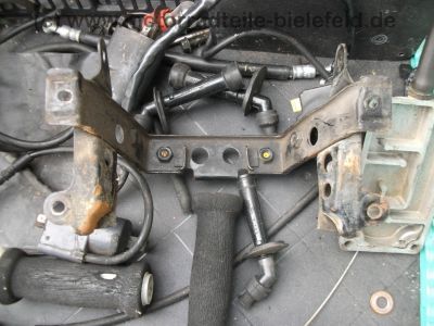 Suzuki_GX_750_F_GR78A_grau_72_kW_-_wie_GSXR_GSX-R_GSX_600_750_F_R_E_ES_EF_70.jpg