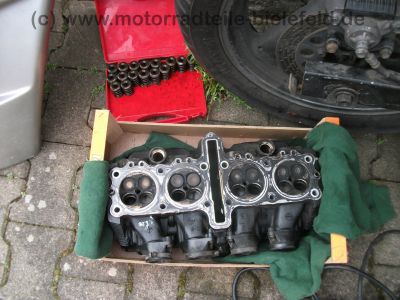 Suzuki_GX_750_F_GR78A_grau_72_kW_-_wie_GSXR_GSX-R_GSX_600_750_F_R_E_ES_EF_8.jpg