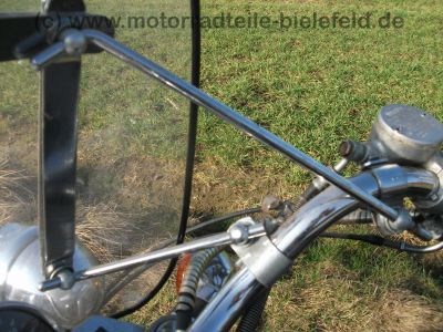 Kawasaki_VN-15_VN_1500_Vulcan_VNT50B_braun_Sissy-Bar_hohe_Scheibe_Zusatz-Scheinwerfer_Trittbretter_Airbrush_Leder_wie_VNT50A_58.jpg