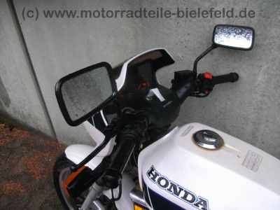 Honda_CX_650_E_RC12_weiss_70PS_Guellepumpe_-_wie_CX_500_650_C_E_PC01_PC06_RC11_112.jpg