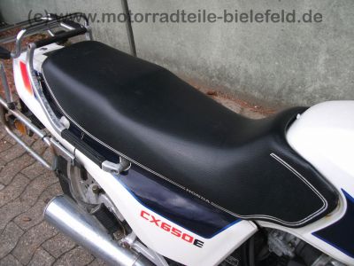 Honda_CX_650_E_RC12_weiss_70PS_Guellepumpe_-_wie_CX_500_650_C_E_PC01_PC06_RC11_12.jpg