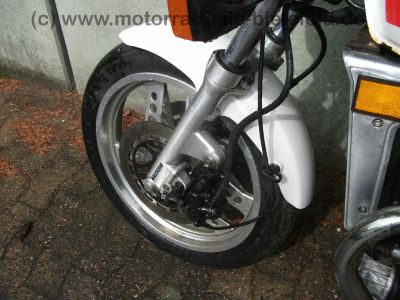 Honda_CX_650_E_RC12_weiss_70PS_Guellepumpe_-_wie_CX_500_650_C_E_PC01_PC06_RC11_134.jpg