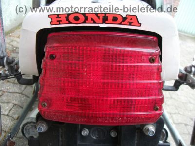 Honda_CX_650_E_RC12_weiss_70PS_Guellepumpe_-_wie_CX_500_650_C_E_PC01_PC06_RC11_25.jpg