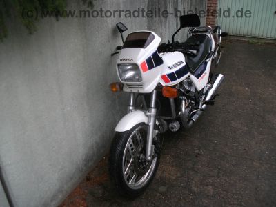 Honda_CX_650_E_RC12_weiss_70PS_Guellepumpe_-_wie_CX_500_650_C_E_PC01_PC06_RC11_63.jpg