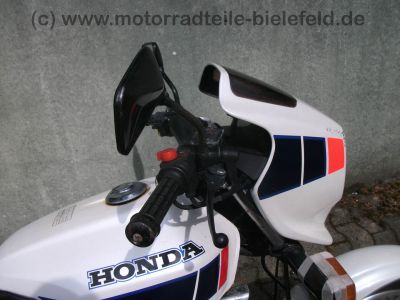 Honda_CX_650_E_RC12_weiss_70PS_Guellepumpe_-_wie_CX_500_650_C_E_PC01_PC06_RC11_8.jpg
