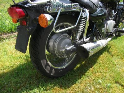 Kawasaki_BN_125_A_Eliminator_EZ_03_schwarz-silber_Sturzbuegel_Sissy-Bar_Gepaecktraeger_-_wie_EL_250_252_A_B_Eli_14.jpg