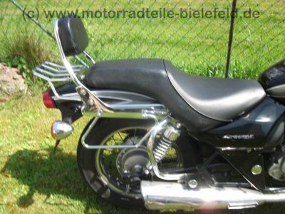 Kawasaki_BN_125_A_Eliminator_EZ_03_schwarz-silber_Sturzbuegel_Sissy-Bar_Gepaecktraeger_-_wie_EL_250_252_A_B_Eli_15.jpg