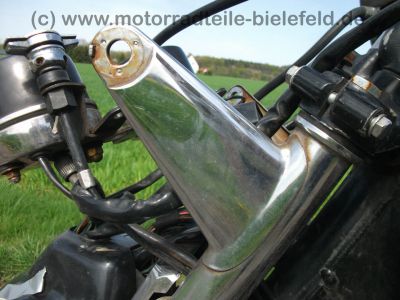 Honda_CM_400_T_Twin_NC01_Chopper_32kW_Sturzbuegel_orig__Auspuff_-_wie_CM_CB_125_185_200_250_400_450_C_T_N_41.jpg