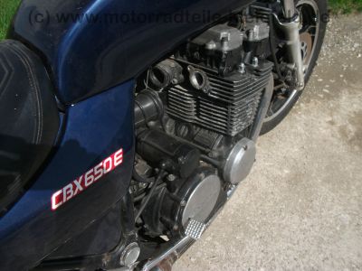 Honda_CBX_650_E_RC13_blau_2__75PS_Motor_Extras_Zubehoer_neuer_Auspuff_-_wie_CBX_550_750_F_F2_120.jpg