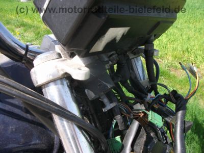 Honda_CBX_650_E_RC13_blau_2__75PS_Motor_Extras_Zubehoer_neuer_Auspuff_-_wie_CBX_550_750_F_F2_133.jpg