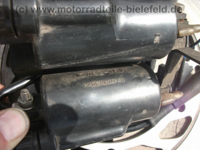 Honda_CBX_650_E_RC13_blau_2__75PS_Motor_Extras_Zubehoer_neuer_Auspuff_-_wie_CBX_550_750_F_F2_16.jpg