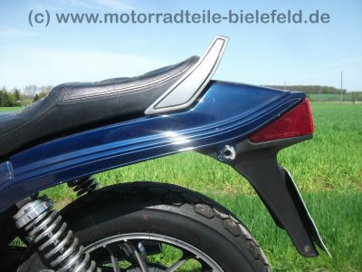 Honda_CBX_650_E_RC13_blau_2__75PS_Motor_Extras_Zubehoer_neuer_Auspuff_-_wie_CBX_550_750_F_F2_66.jpg