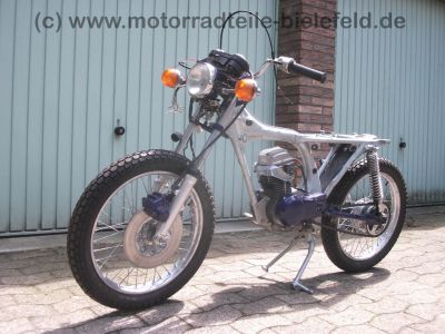 Honda_CB_50_J_grau_Mokick_Raeder_Reifen_etc__neu_Gepaecktraeger_Original-Teile_-_wie_CY_XL_XR_ST_Z_50_J_DAX_Monkey_140.jpg