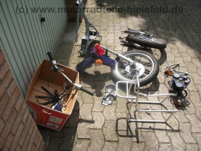 Honda_CB_50_J_grau_Mokick_Raeder_Reifen_etc__neu_Gepaecktraeger_Original-Teile_-_wie_CY_XL_XR_ST_Z_50_J_DAX_Monkey_148.jpg