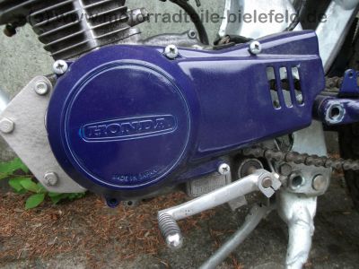 Honda_CB_50_J_grau_Mokick_Raeder_Reifen_etc__neu_Gepaecktraeger_Original-Teile_-_wie_CY_XL_XR_ST_Z_50_J_DAX_Monkey_42.jpg