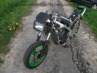 Kawasaki_GPZ_500_S_schwarz-gruen_ABM_Fussrasten_Motor_37_tKM-_wie_GPZ_KLE_EN_EX_500_A_B_C_D_LTD_Twin_17.jpg