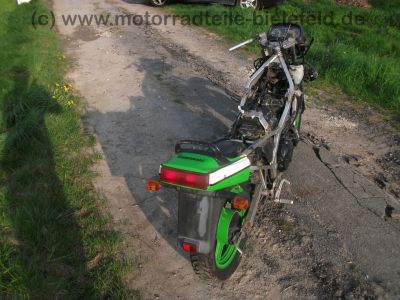 Kawasaki_GPZ_500_S_schwarz-gruen_ABM_Fussrasten_Motor_37_tKM-_wie_GPZ_KLE_EN_EX_500_A_B_C_D_LTD_Twin_70.jpg