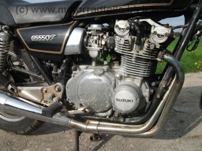 Suzuki_GS_550_T_Chopper_orig__schwarz_Gepaecktraeger_MOTAD_4-1_Auspuff_Edelstahl_-_wie_GS_400_450_500_550_750_D_E_L_T_17.jpg