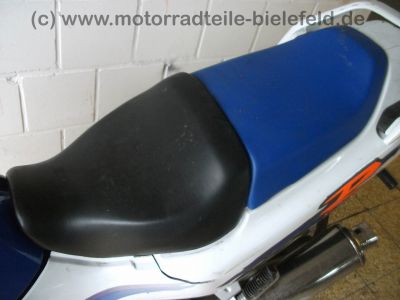 Suzuki_GSX-R_1100_W_GU75C_Crash_erst_8_400_KM_Motor_Technik_1a_-_wie_GSXR_750_1100_W_GR7BB_GR7DB_GU75E_10.jpg