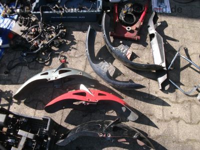 Honda_CB_900_F_F2_Boldor_Bol_D´Or_SC01_SC09_Teile_Mix_-_wie_CB_650_750_1100_F_F2_110.jpg