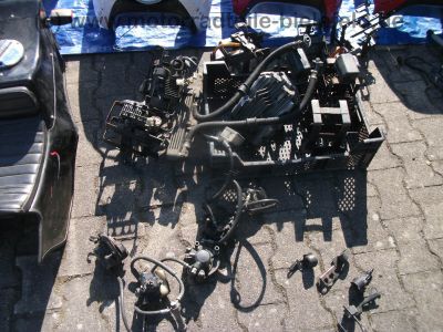 Honda_CB_900_F_F2_Boldor_Bol_D´Or_SC01_SC09_Teile_Mix_-_wie_CB_650_750_1100_F_F2_129.jpg