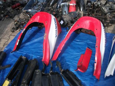 Honda_CB_900_F_F2_Boldor_Bol_D´Or_SC01_SC09_Teile_Mix_-_wie_CB_650_750_1100_F_F2_13.jpg