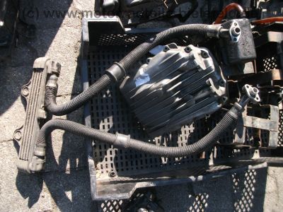 Honda_CB_900_F_F2_Boldor_Bol_D´Or_SC01_SC09_Teile_Mix_-_wie_CB_650_750_1100_F_F2_135.jpg