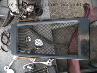 Honda_VT_600_C_Shadow_Custom-Umbau_Schwinge_Fender_Mono-Sitz_Tank-Tacho_orig__Auspuff_HM_MR1_E1_16tMls_122.jpg