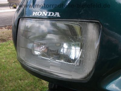 Honda_CBR_600_F_PC19_gruen_Sitzbank_neu_Sonderverkleidung_vorn_-_wie_PC23_CBR_1000_F_SC21_101.jpg