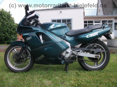 Honda_CBR_600_F_PC19_gruen_Sitzbank_neu_Sonderverkleidung_vorn_-_wie_PC23_CBR_1000_F_SC21_65.jpg