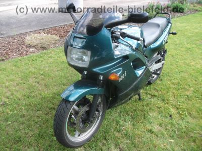 Honda_CBR_600_F_PC19_gruen_Sitzbank_neu_Sonderverkleidung_vorn_-_wie_PC23_CBR_1000_F_SC21_68.jpg