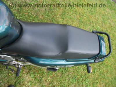 Honda_CBR_600_F_PC19_gruen_Sitzbank_neu_Sonderverkleidung_vorn_-_wie_PC23_CBR_1000_F_SC21_99.jpg