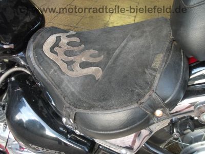 Suzuki_VL_800_Intruder_LC_VOLUSIA_Crash_Gepaecktraeger_mit_Koffer-System_-_wie_VS_VZ_VX_600_700_750_800_Marauder__85.jpg