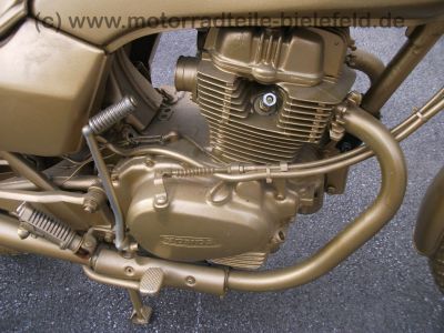 Honda_CB_400_N_gold_Kickstarter_orig__Auspuff_-_wie_CB_CM_250_400_450_T_N_14.jpg