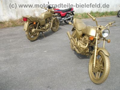 Honda_CB_400_N_gold_Kickstarter_orig__Auspuff_-_wie_CB_CM_250_400_450_T_N_6.jpg