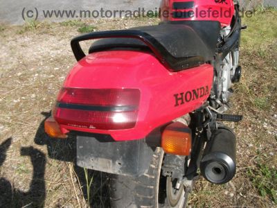 Honda_CBR_1000_F_SC24_rot_Crash_40tkm_-_wie_CBR_600_F_PC_19_23_31_SC_21_SC24_DUAL_107.jpg