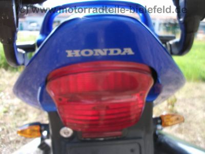 Honda_CBR_1100_XX_Super_Blackbird_SC35_PGM-FI_Dual_CBS_-_wie_CBR_900_RR_X-11_X-Eleven_CB_1100_SFy_ED_SC42_139.jpg
