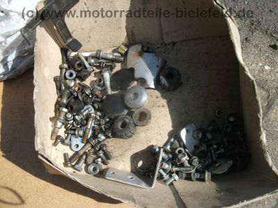 Honda_XRV_750_L_Africa_Twin_RD04_Ersatz-Teile_spare-parts_Motor_Getriebe_Elektrik_Tank_Schwinge_Airbox_-_vgl__XL_600_V_PD06_XRV_650_RD03_41.jpg