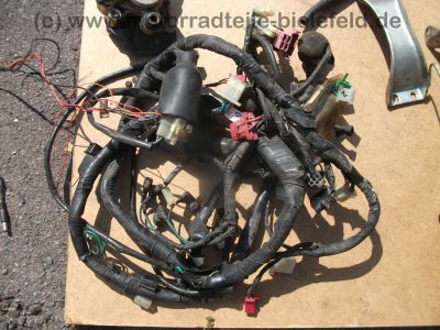 Honda_XRV_750_L_Africa_Twin_RD04_Ersatz-Teile_spare-parts_Motor_Getriebe_Elektrik_Tank_Schwinge_Airbox_-_vgl__XL_600_V_PD06_XRV_650_RD03_52.jpg