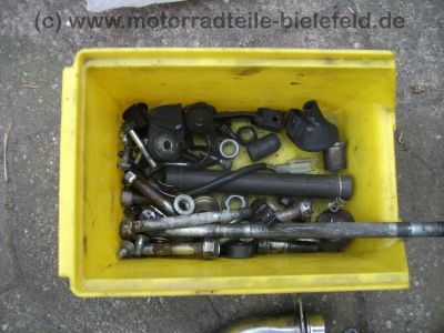 Honda_CBR_1000_F_SC21_Ersatz-Teile_spare-parts_Konvolut_-_wie_CBR_600_F_PC19_PC23_SC24_19.jpg