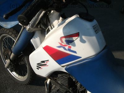 Honda_XL_600_RM_Enduro_PD04_RFVC_BSM_Auspuff_25kW_o__33kW_-_wie_XR_XL_250_R_MD11_ME06_XL_350_R_ND03_XR_XL_600_LM_R_PD03_PE04_18.jpg
