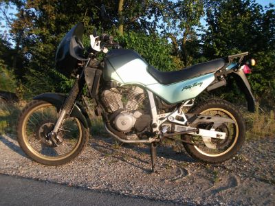 Honda_XL_600_V_Transalp_Enduro_PD06_Crash_1__Hd__37kW_58_901_Km_-_wie_XRV_650_750_Africa_Twin_RD03_RD04_XR_XL_600_RM_LM_R_PD03_PE04_PD04_56.jpg