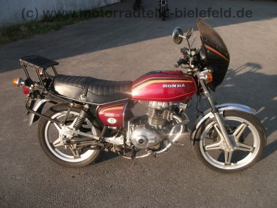 Honda_CB_400_A_Automatik_Hondamatic_Front-Verkleidung_Gepaecktraeger_Krauser_Sitz-Bank_etc__wie_neu_-_wie_CB_250_400_T_N_64.jpg