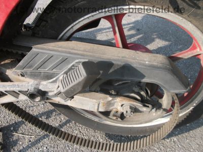 Kawasaki_GPZ_305_BD_Belt-Drive_Twin_rot_Kopfschaden_Riemen_OK_-_wie_KZ_Z_CSR_250_305_2.jpg