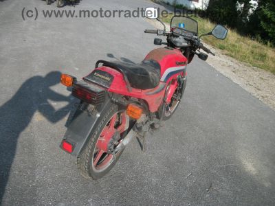 Kawasaki_GPZ_305_BD_Belt-Drive_Twin_rot_Kopfschaden_Riemen_OK_-_wie_KZ_Z_CSR_250_305_24.jpg