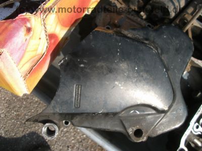 Kawasaki_GPZ_305_BD_Belt-Drive_Twin_rot_Kopfschaden_Riemen_OK_-_wie_KZ_Z_CSR_250_305_64.jpg